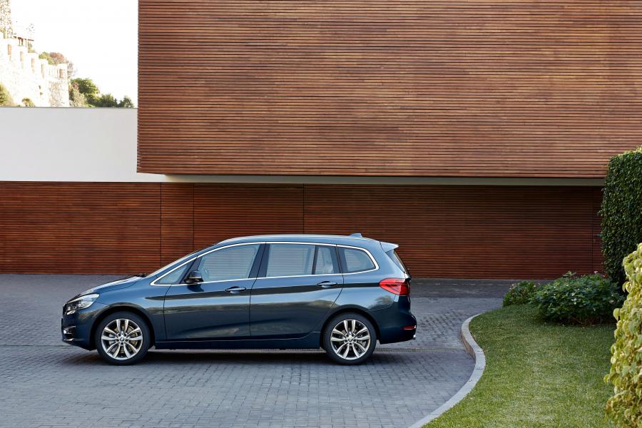  BMW 220d xDrive Gran Tourer Luxury Line 2015 года  (фото 15 из 32)